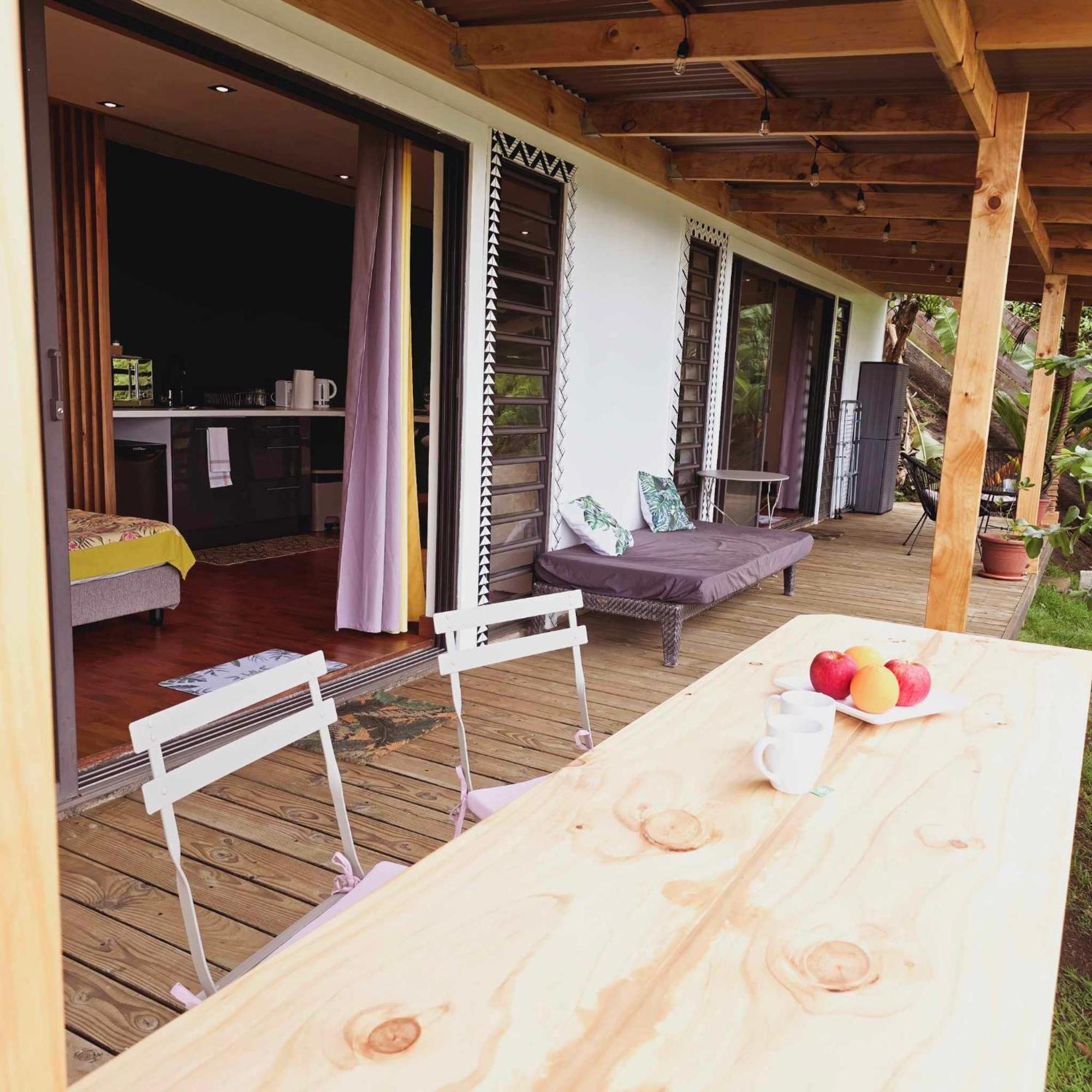 Fare Toahana, Accommodation With A Ocean View Faaa Εξωτερικό φωτογραφία